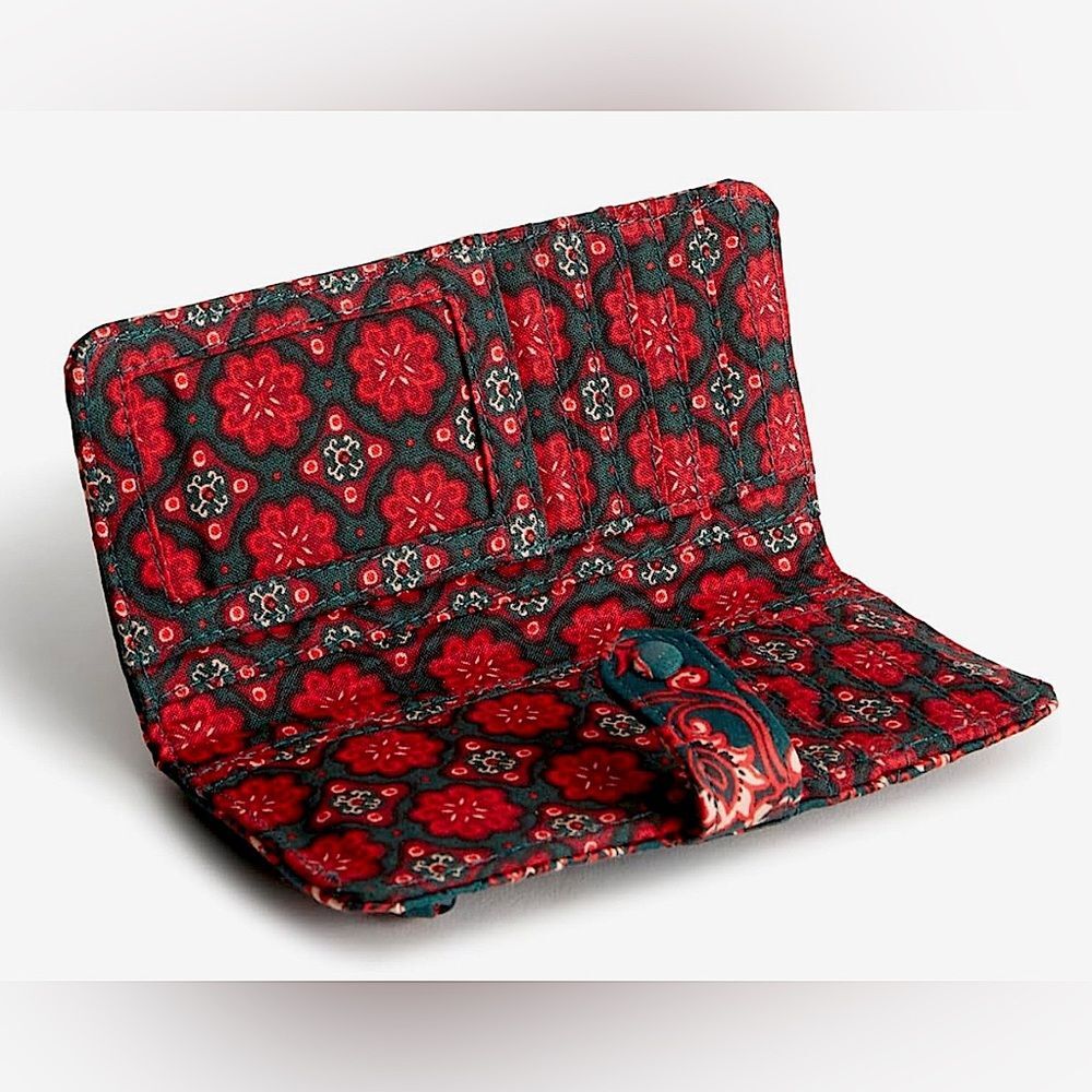 Vera Bradley Tab Wallet in Victorian Vines Premium Cotton - Picture 3 of 3